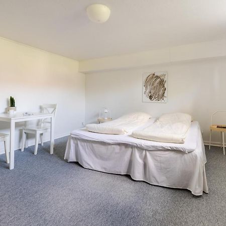 Vaerelse I Rolig Villakvarter, Central Beliggenhed Odense Exteriör bild