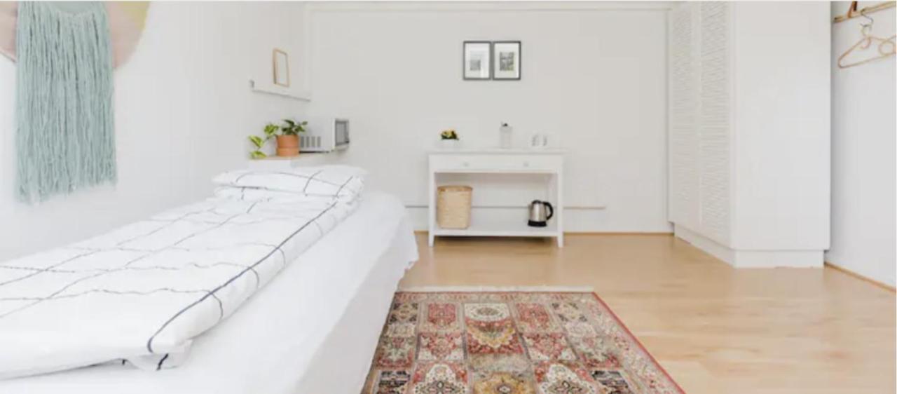 Vaerelse I Rolig Villakvarter, Central Beliggenhed Odense Exteriör bild